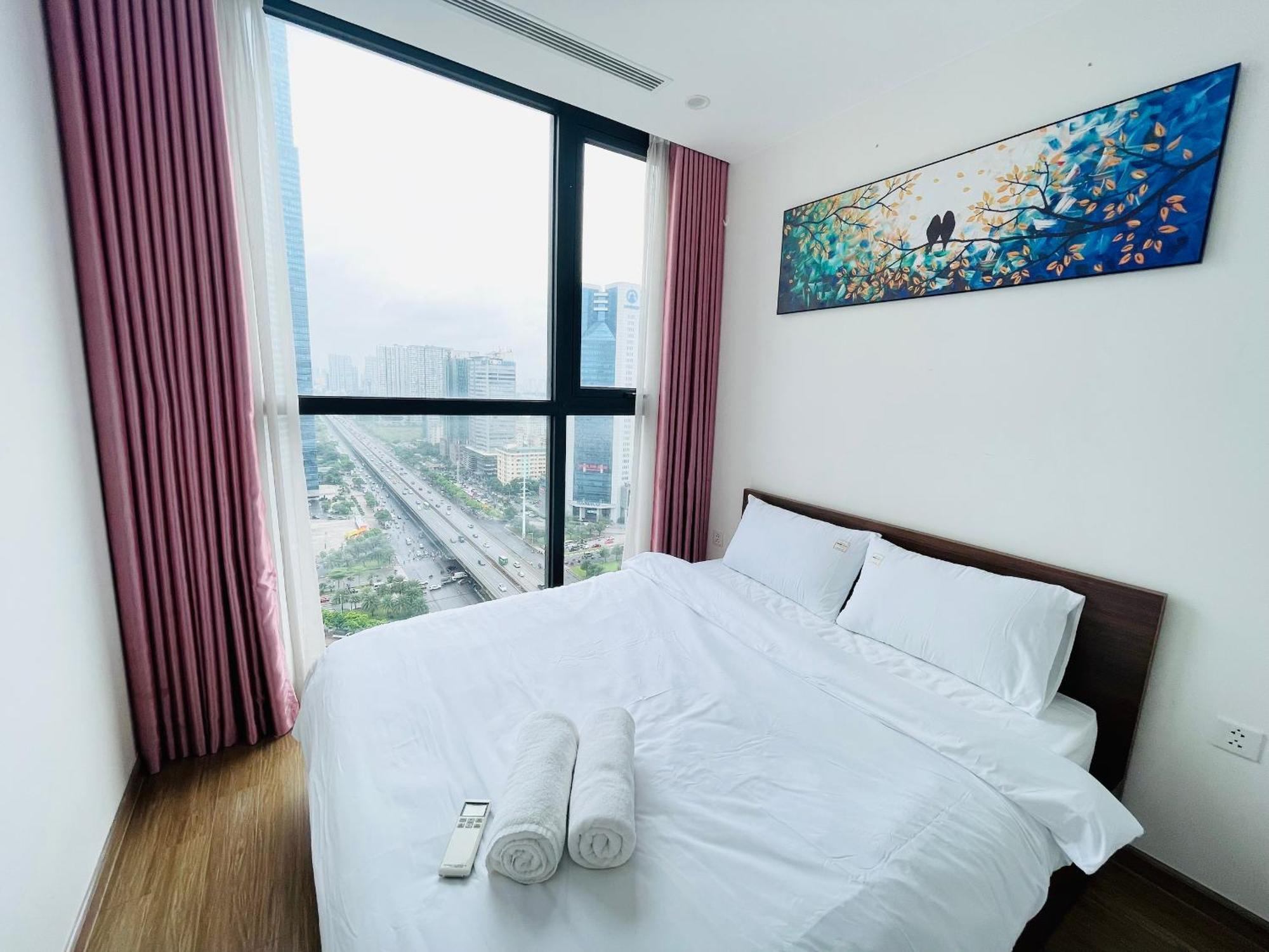 Nanahousing-Vinhomes Skylake-Luxury Apartment Near Keangnam ハノイ市 エクステリア 写真